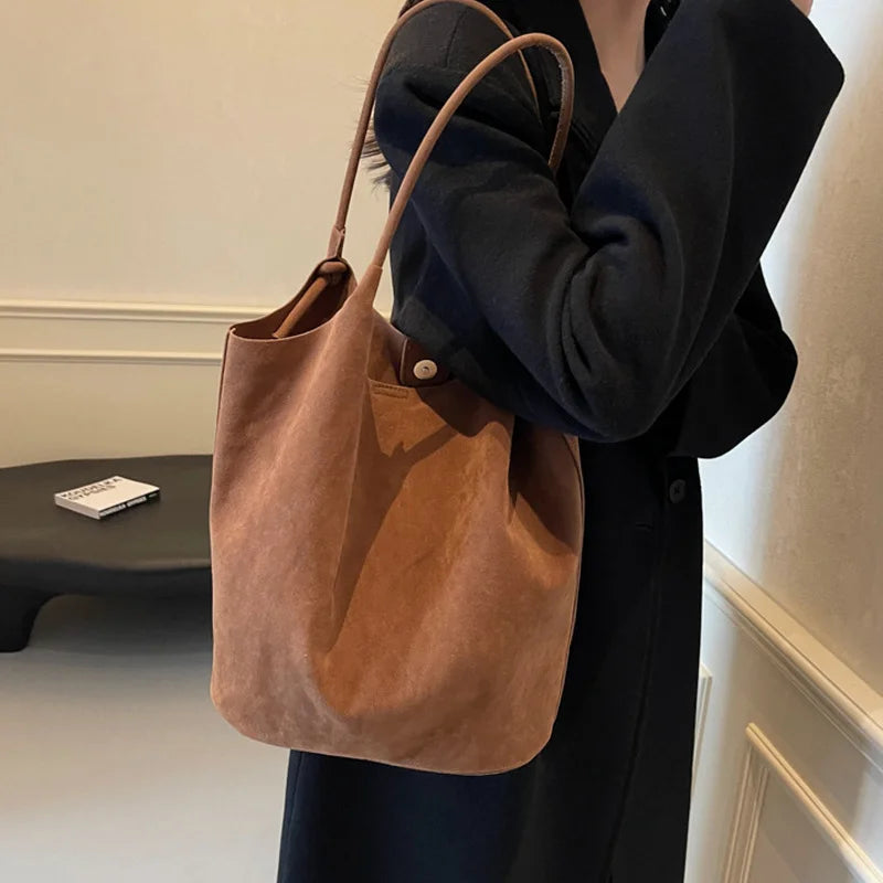 Retro Women's Suede Shoulder Bag New Solid Colors High Capacity Casual Tote Zippered Versatile Sewing Thread for Crafting
