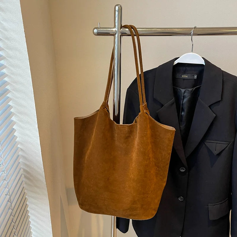 Retro Women's Suede Shoulder Bag New Solid Colors High Capacity Casual Tote Zippered Versatile Sewing Thread for Crafting