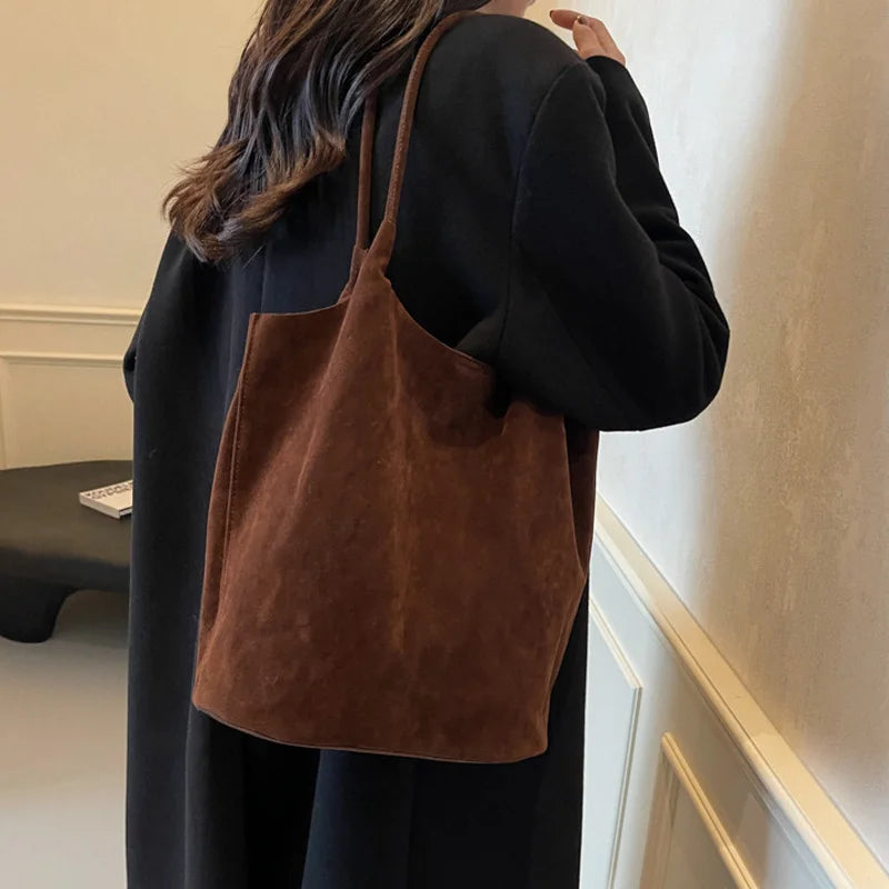Retro Women's Suede Shoulder Bag New Solid Colors High Capacity Casual Tote Zippered Versatile Sewing Thread for Crafting