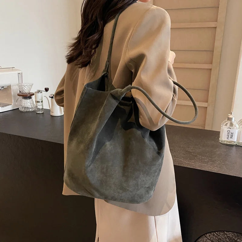 Retro Women's Suede Shoulder Bag New Solid Colors High Capacity Casual Tote Zippered Versatile Sewing Thread for Crafting